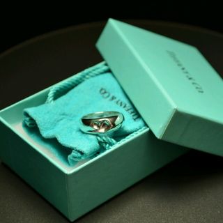 ティファニー(Tiffany & Co.)のくまりん様専用　Tiffany　リング　カーブドハート　超美品(リング(指輪))