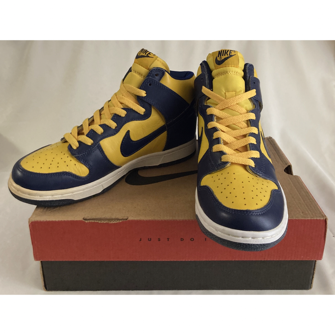 未使用】デッドストックNIKE DUNKHIGH LE 1999 630335 未使用】デッドストックNIKE DUNKHIGH LE 1999 630335