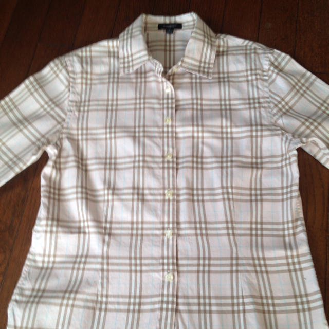 BURBERRY(バーバリー)のバーバリーの七分袖のシャツ(ピンク系) レディースのトップス(シャツ/ブラウス(長袖/七分))の商品写真