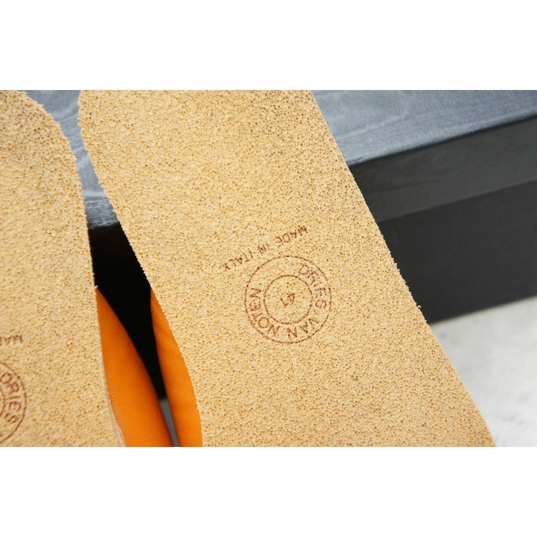 美品 22SS ドリスヴァンノッテン フラット レザー サンダル 茶 美品 22SS ドリスヴァンノッテン フラット レザー サンダル 茶