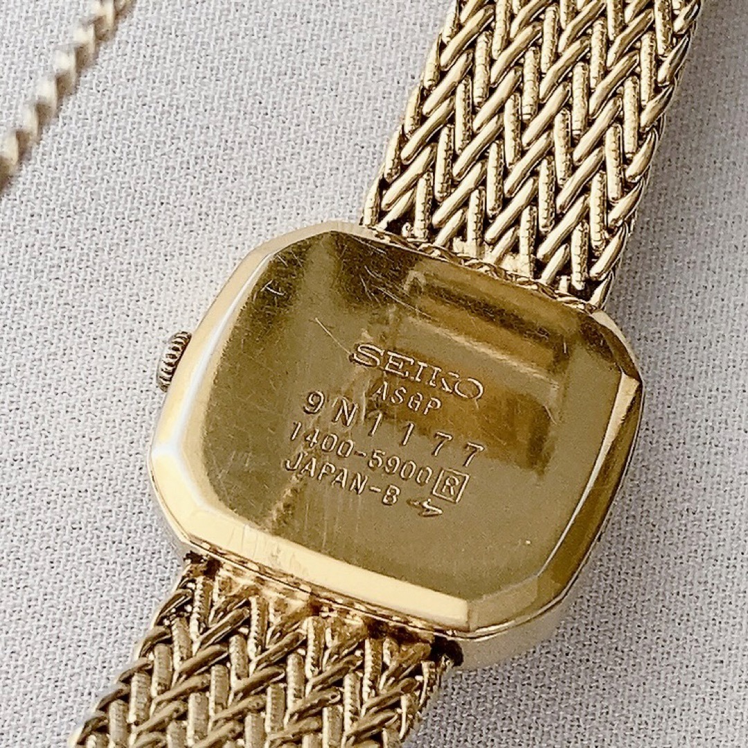 SEIKO - SEIKO 1400-5900 レディースクォーツ腕時計 稼動品 2針 SEIKO - SEIKO 1400-5900 レディースクォーツ腕時計 稼動品 2針