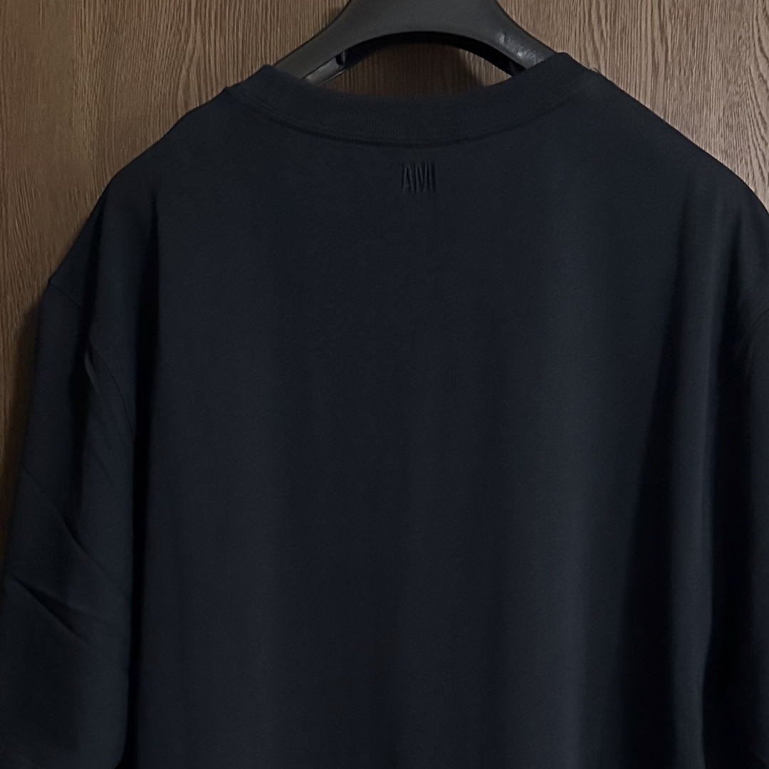ami - 黒XXL新品 AMI Paris ビッグ ロゴ グラフィック Tシャツ ami - 黒XXL新品 AMI Paris ビッグ ロゴ グラフィック Tシャツ