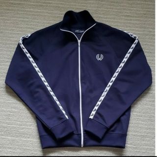 FRED PERRY(ナイロンジャケット)のフリマアイテム一覧 FRED PERRY(ナイロンジャケット)のフリマアイテム一覧