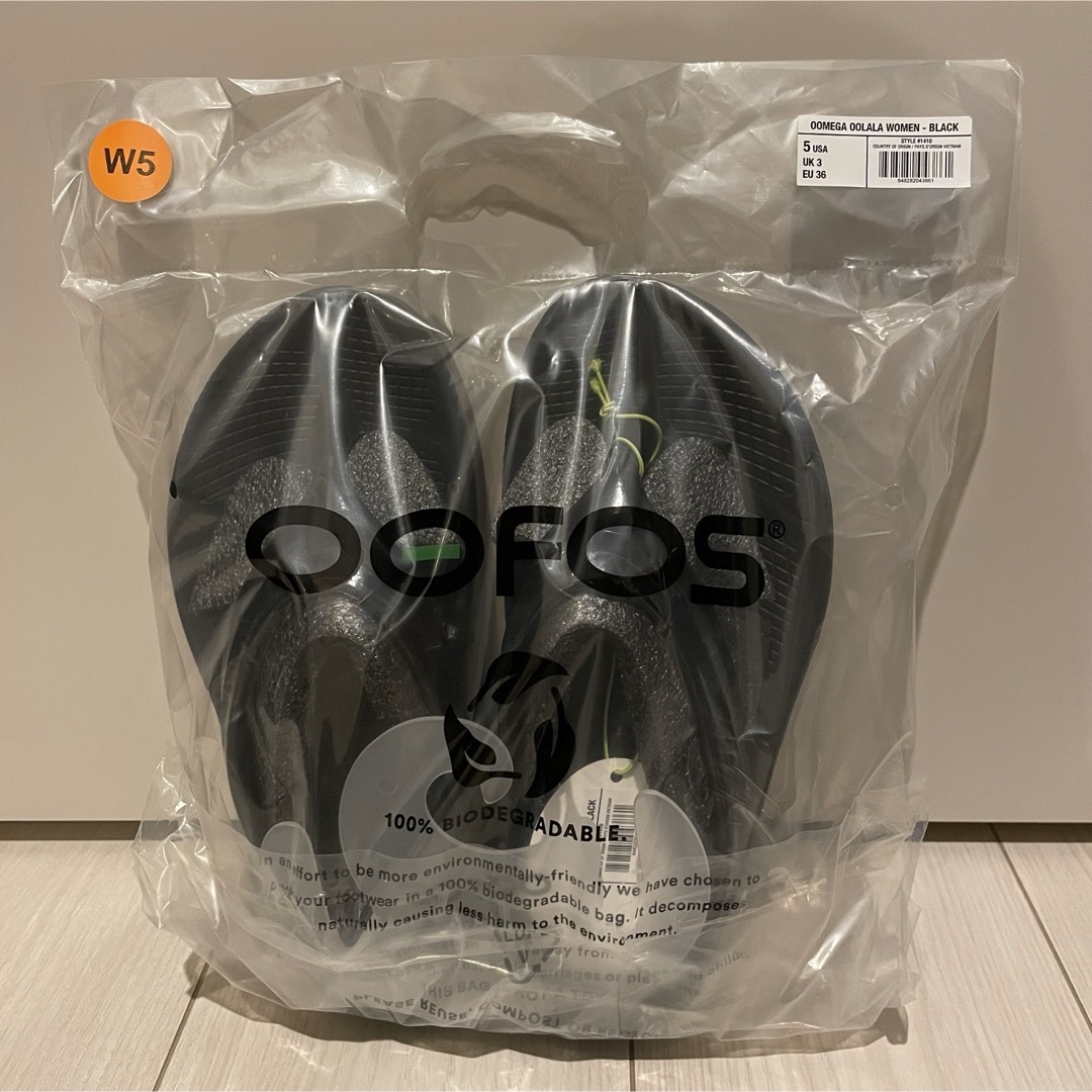 OOFOS ウーフォス OOmega ウーメガ ブラック 22cm 厚底 OOFOS ウーフォス OOmega ウーメガ ブラック 22cm 厚底