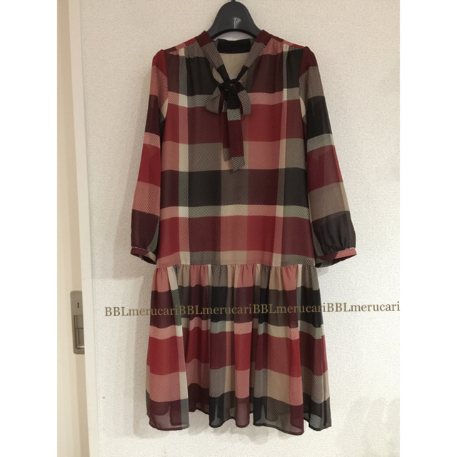 BURBERRY(バーバリー)の美品 ブルーレーベル クレストブリッジ ワンピース レディースのワンピース(ミニワンピース)の商品写真