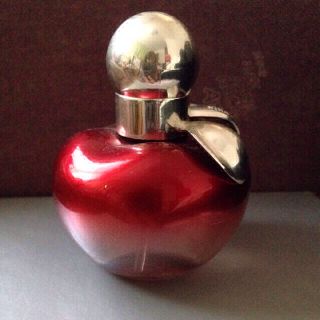 ニナリッチ(NINA RICCI)のニナ・レリクシール香水(30ml)(香水(女性用))