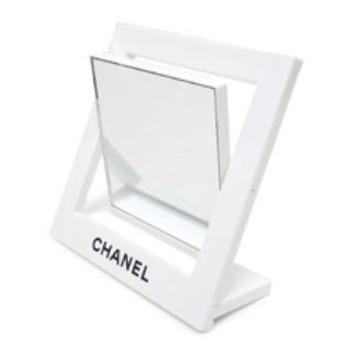 シャネル(CHANEL)の新品未使用 レア 希少 CHANEL スタンドミラー  ノベルティ(スタンドミラー)