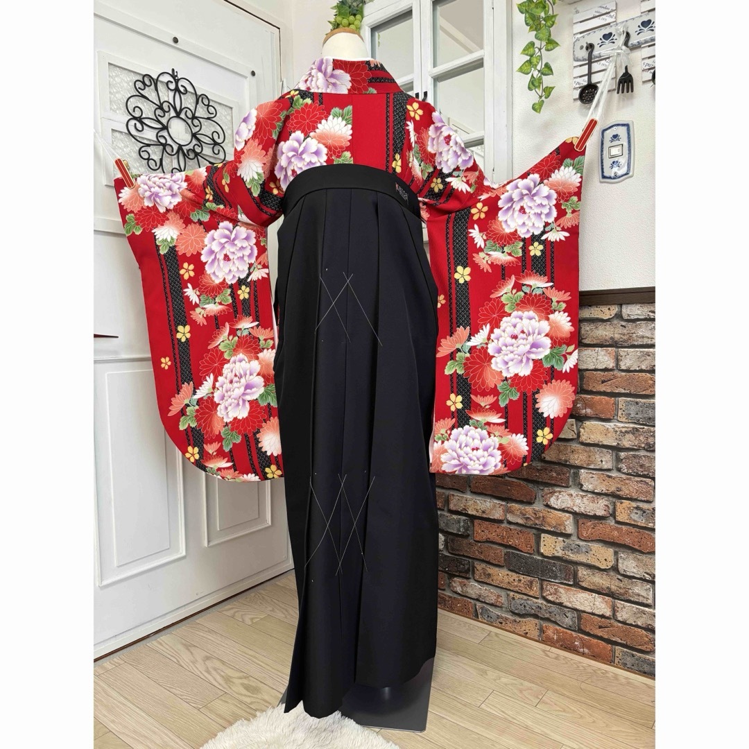 Kansai Yamamoto - 寛斎ブランド二尺袖着物 & 袴刺繍入りLL Kansai Yamamoto - 寛斎ブランド二尺袖着物 & 袴刺繍入りLL