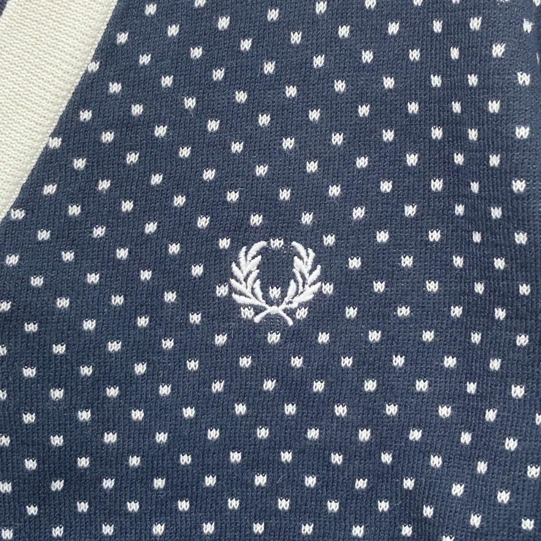 FRED PERRY - FRED PERRY フレッドペリー Vネックカーディガン FRED PERRY - FRED PERRY フレッドペリー Vネックカーディガン