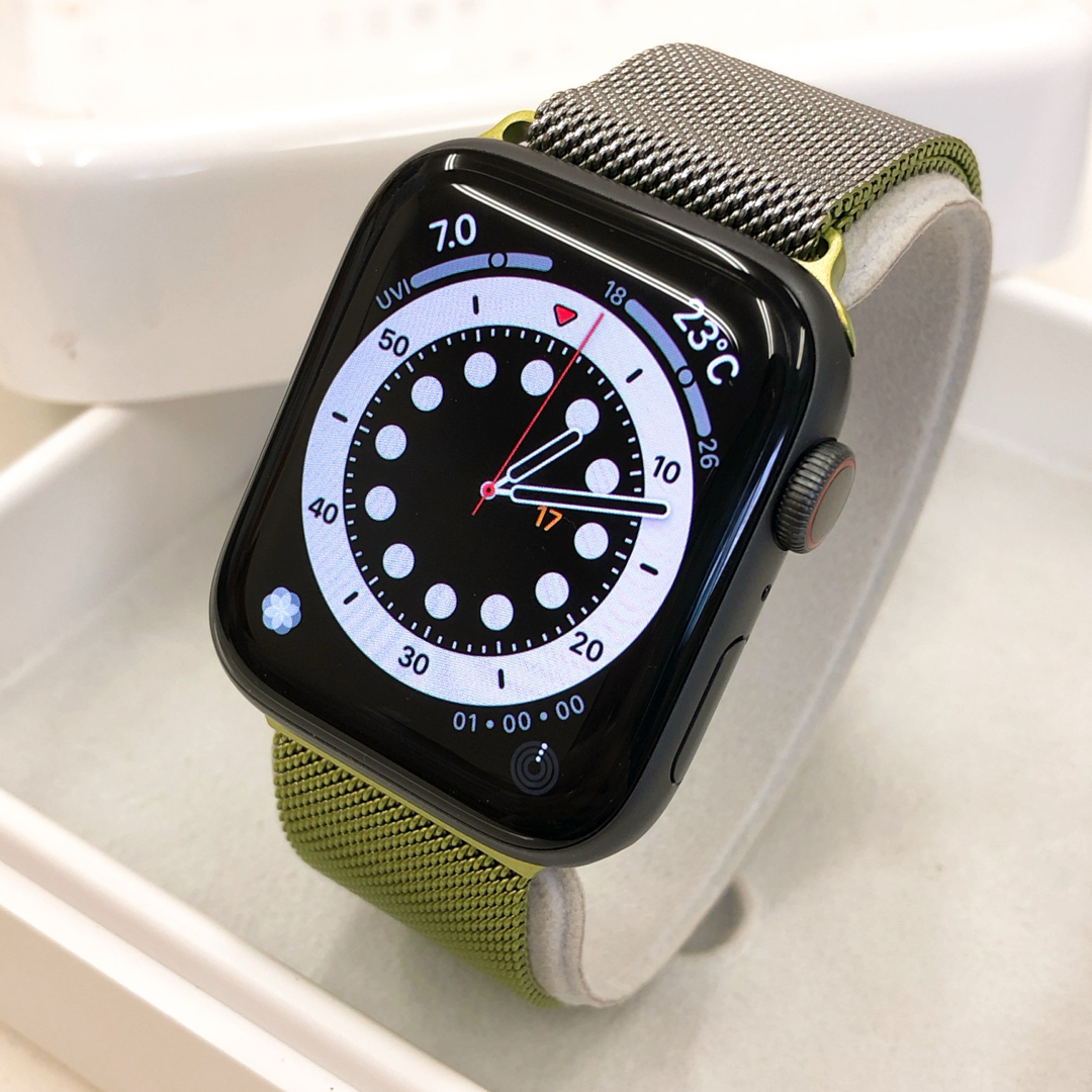 アップルウォッチ Apple Watch シリーズ4 黒/44mm アップルウォッチ Apple Watch シリーズ4 黒/44mm