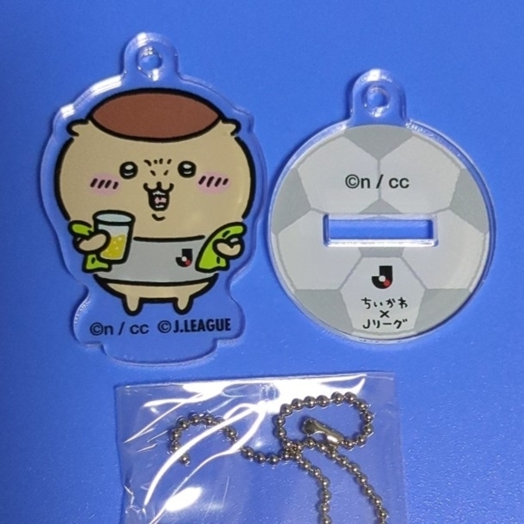 ちいかわ★Jリーグ★トレーディングキーホルダーにもなるアクリルスタンド★くりまん エンタメ/ホビーのおもちゃ/ぬいぐるみ(キャラクターグッズ)の商品写真