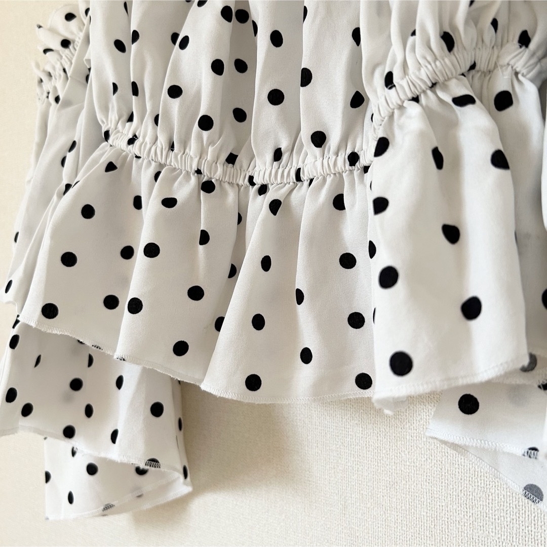 SHEIN - シーイン shein トップス オフショル ドット 夏服の通販 SHEIN - シーイン shein トップス オフショル ドット 夏服の通販