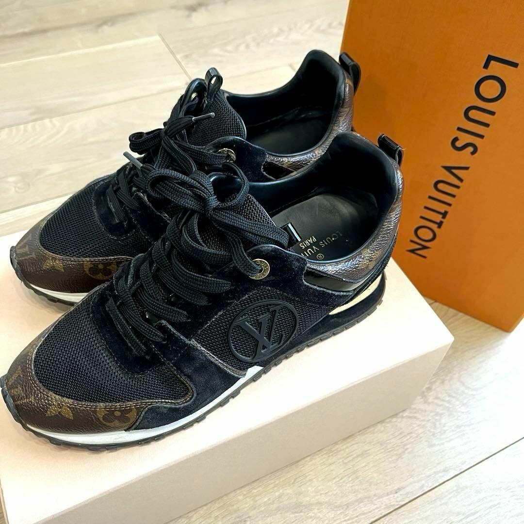 LOUIS VUITTON - ルイヴィトン ロゴ ゴールドプレート LOUIS VUITTON - ルイヴィトン ロゴ ゴールドプレート