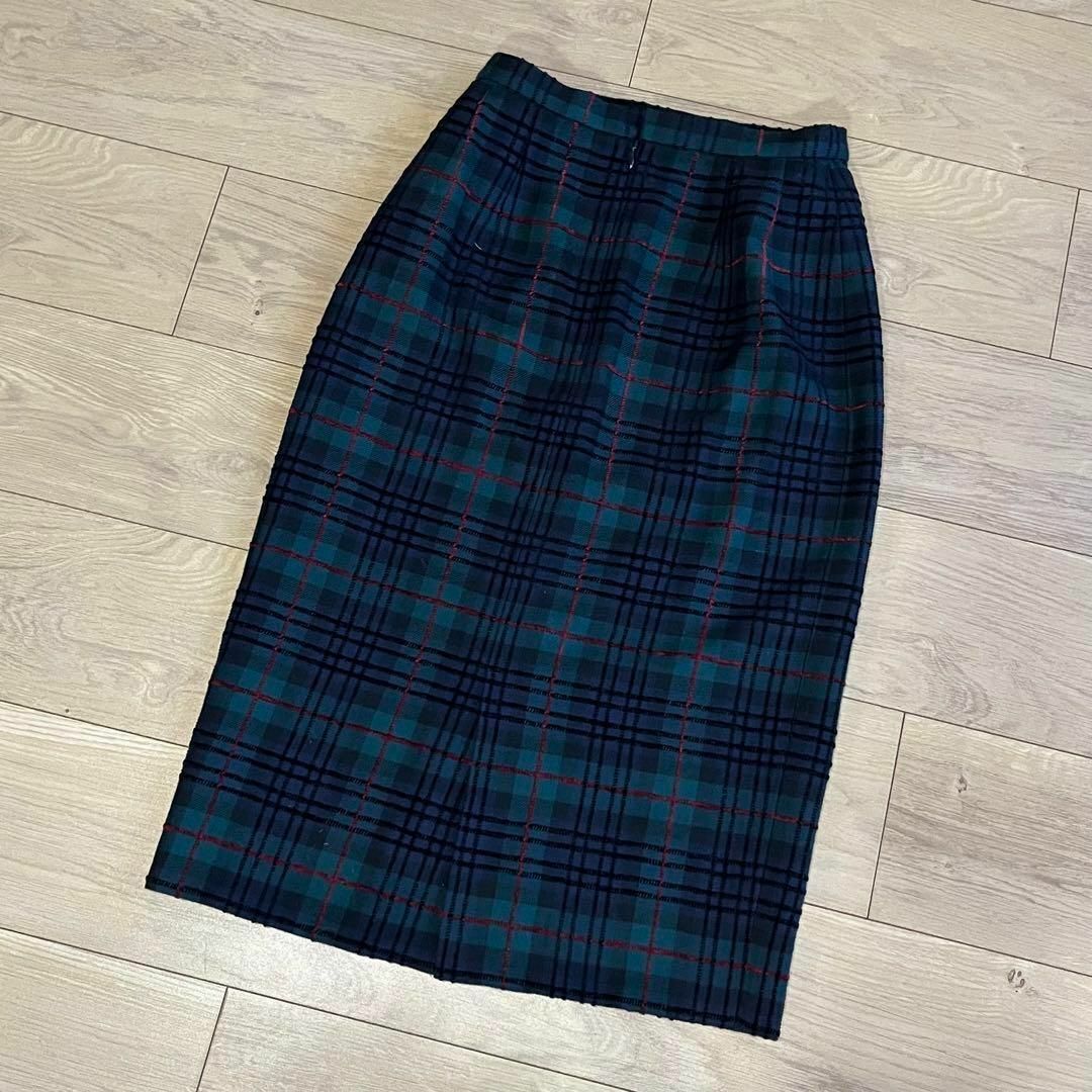 BURBERRY - バーバリー 付け襟 スカートスーツ タータンチェック BURBERRY - バーバリー 付け襟 スカートスーツ タータンチェック