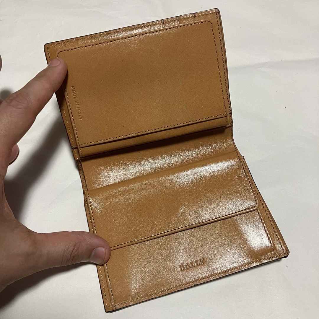 BALLY バリー 新品未使用 折り財布レザー BALLY バリー 新品未使用 折り財布レザー
