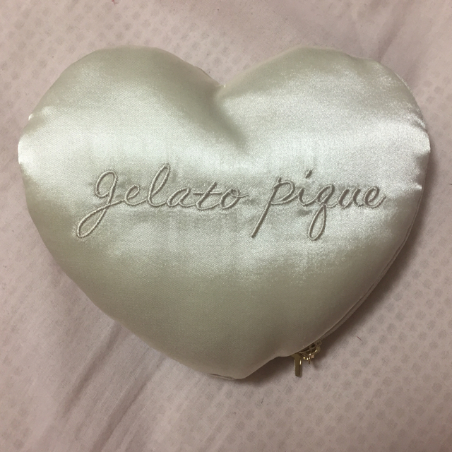 gelato pique(ジェラートピケ)のジェラピケポーチ レディースのファッション小物(ポーチ)の商品写真