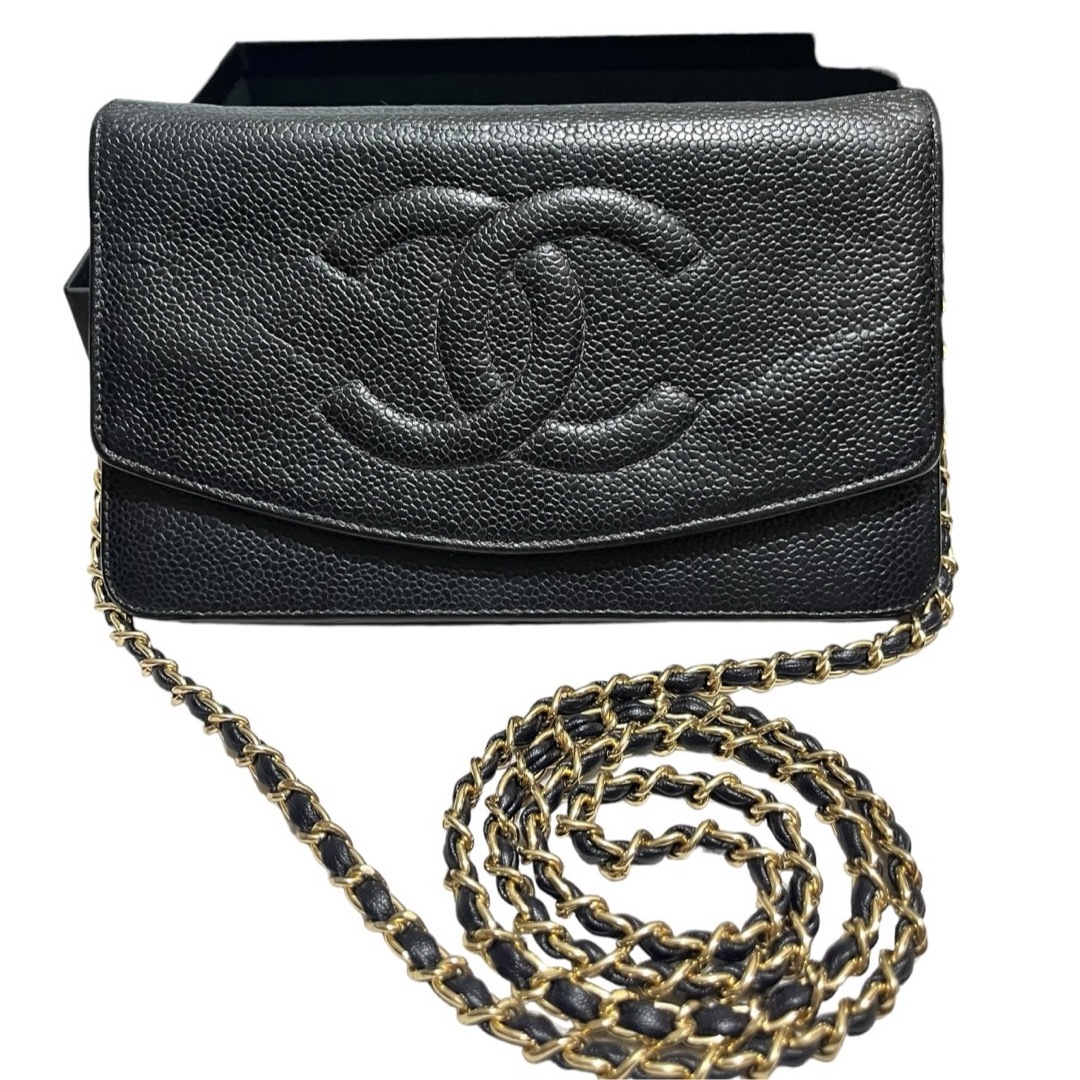 CHANEL - 極美品 チェーンウォレット 入手困難!キャビアスキン CHANEL - 極美品 チェーンウォレット 入手困難!キャビアスキン
