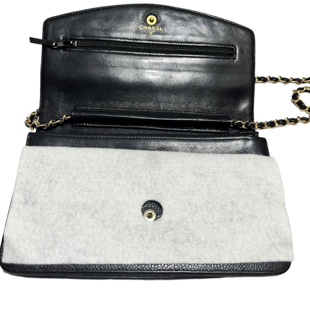 CHANEL - 極美品 チェーンウォレット 入手困難!キャビアスキン CHANEL - 極美品 チェーンウォレット 入手困難!キャビアスキン