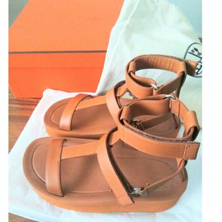 HERMES(厚底 ・ サンダル)のフリマアイテム一覧 HERMES(厚底 ・ サンダル)のフリマアイテム一覧