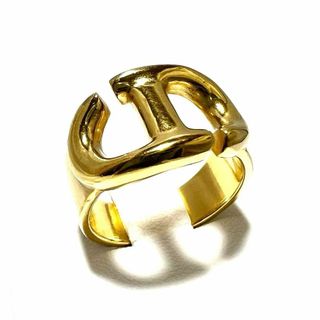 Christian Dior(リング(指輪))のフリマアイテム一覧 Christian Dior(リング(指輪))のフリマアイテム一覧