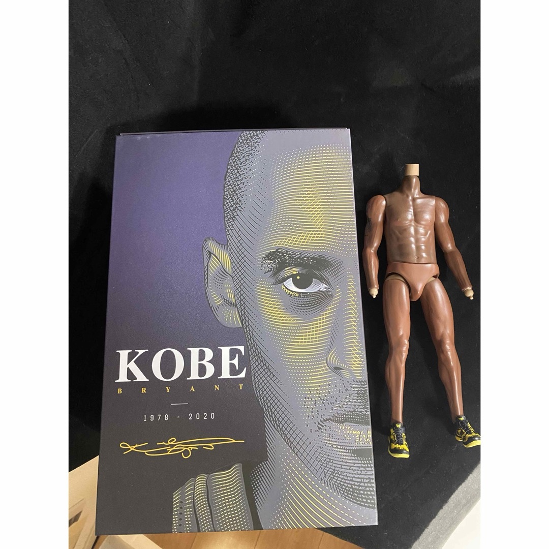素体2体セットNBA Kobe コービー・ブライアント フィギュア 1/6 素体2体セットNBA Kobe コービー・ブライアント フィギュア 1/6