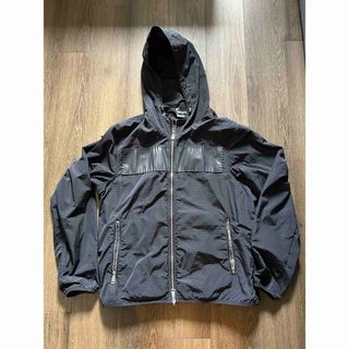 EMPORIO ARMANI(ナイロンジャケット)のフリマアイテム一覧 EMPORIO ARMANI(ナイロンジャケット)のフリマアイテム一覧