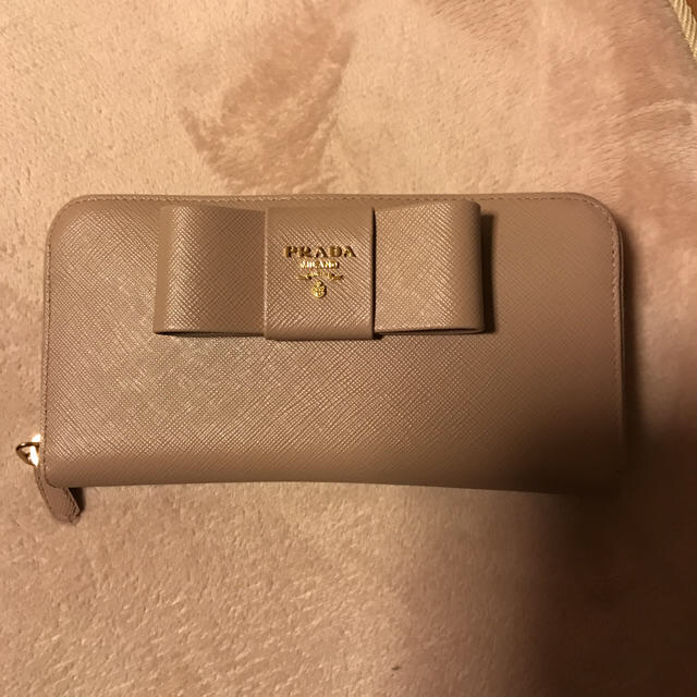 PRADA(プラダ)のぬぬちゃん様専用 お取り置き レディースのファッション小物(財布)の商品写真