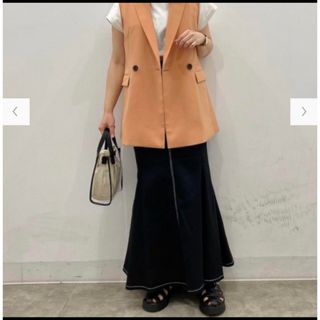 ジーユー(GU)のGU ステッチマーメイドロングスカート(ロングスカート)