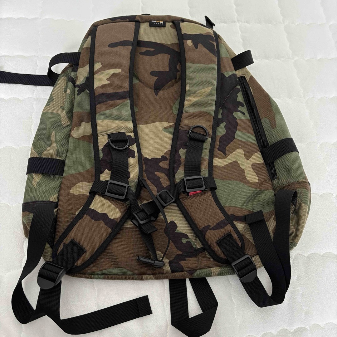 美品❗️supreme シュプリーム バックパック リュック カモフラ 迷彩 美品❗️supreme シュプリーム バックパック リュック カモフラ 迷彩