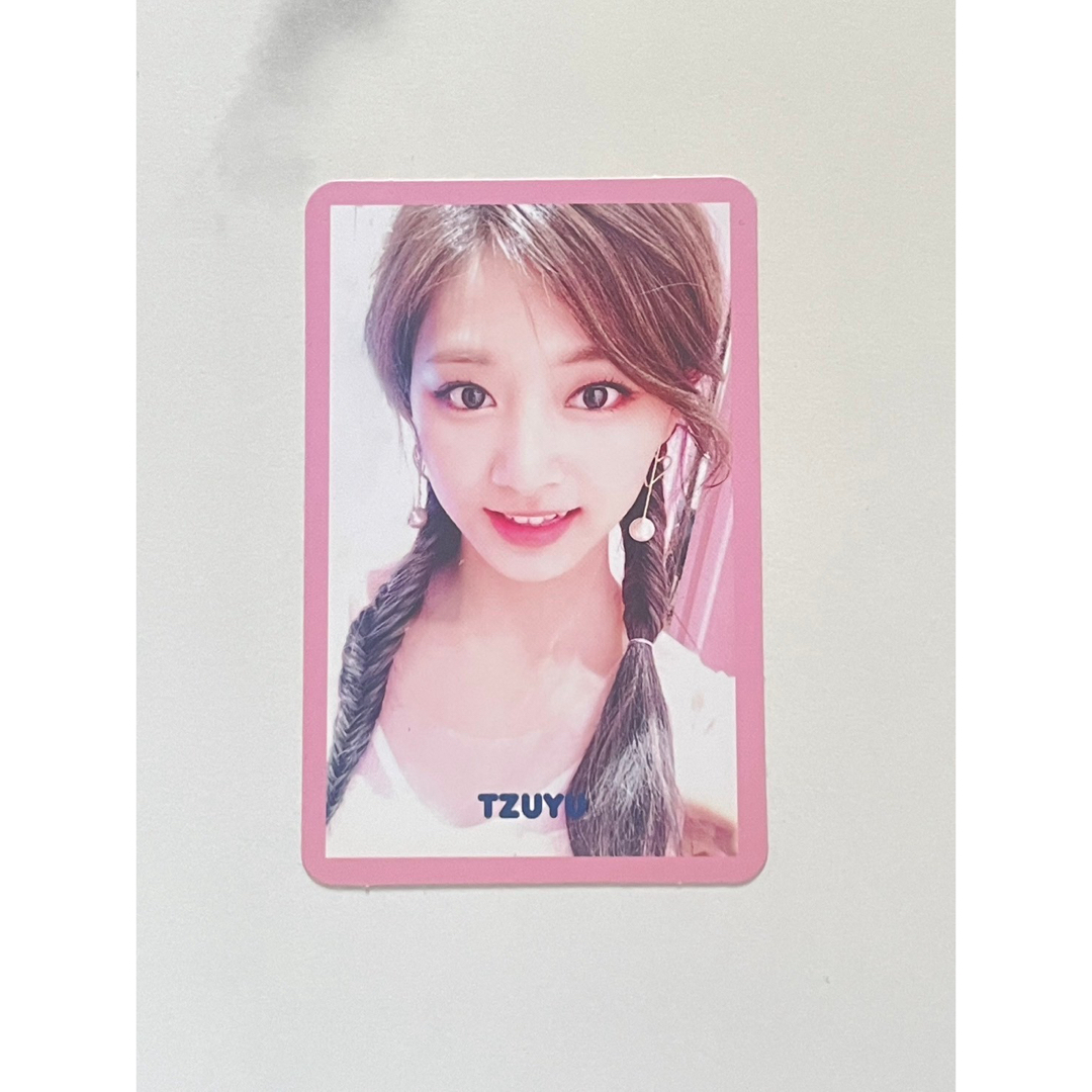 TWICE signal ツウィ TZUYU 封入 トレカ ピンク枠の通販 by TWICE signal ツウィ TZUYU 封入 トレカ ピンク枠の通販 by