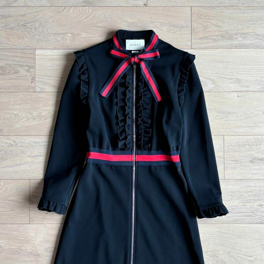GUCCI - 新品同様 グッチ シェリーライン ボウタイ リボン GUCCI - 新品同様 グッチ シェリーライン ボウタイ リボン