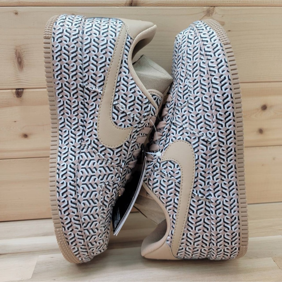 NIKE - ナイキ ウィメンズ エアフォース1 ロー ユナイテッド NIKE - ナイキ ウィメンズ エアフォース1 ロー ユナイテッド