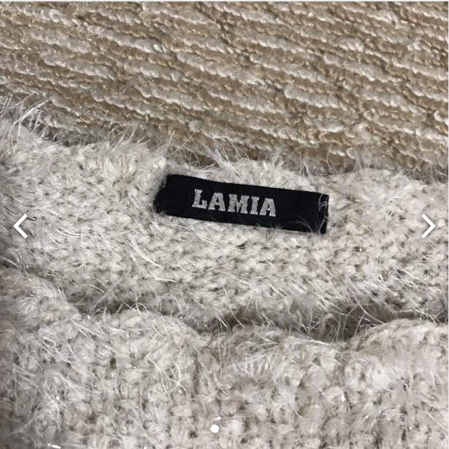 LAMIA(ラミア)の新品❤️LAMIA 花柄ニット レディースのトップス(ニット/セーター)の商品写真