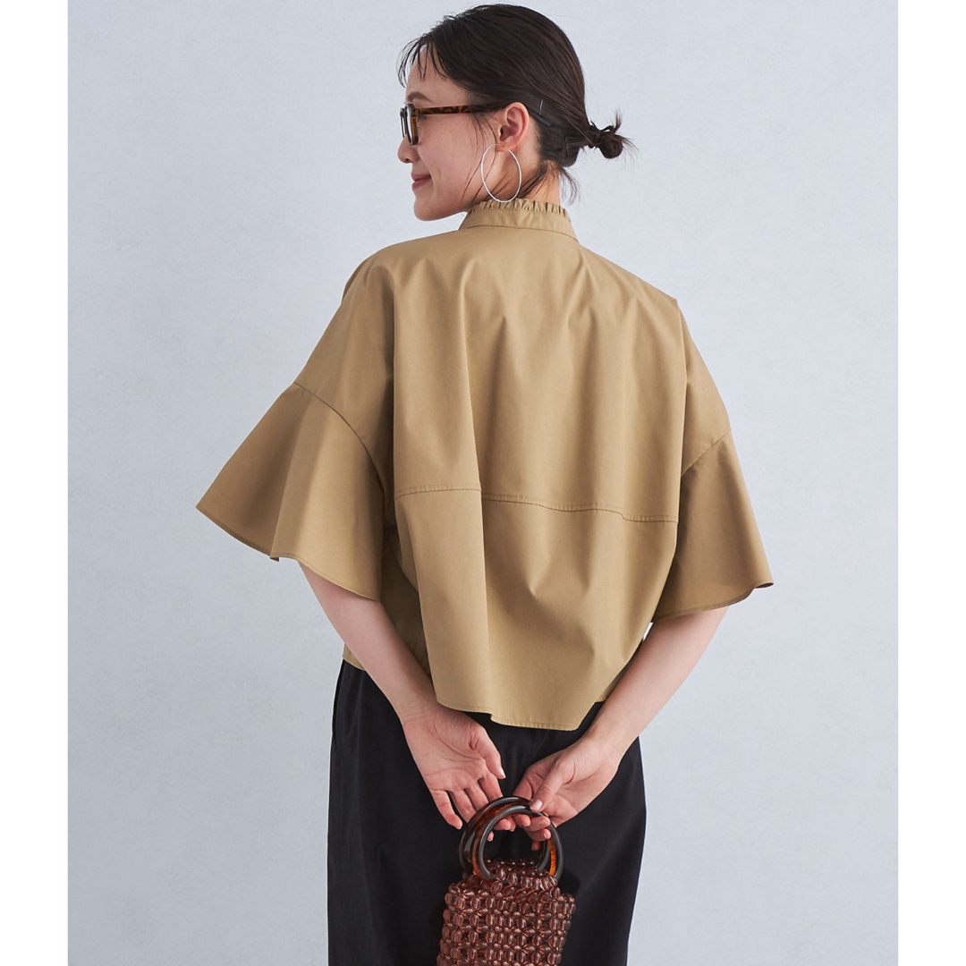 UNITED ARROWS green label relaxing(ユナイテッドアローズグリーンレーベルリラクシング)の専用になりますgreen label relaxiフレアスリーブクロップドシャツ レディースのトップス(シャツ/ブラウス(半袖/袖なし))の商品写真