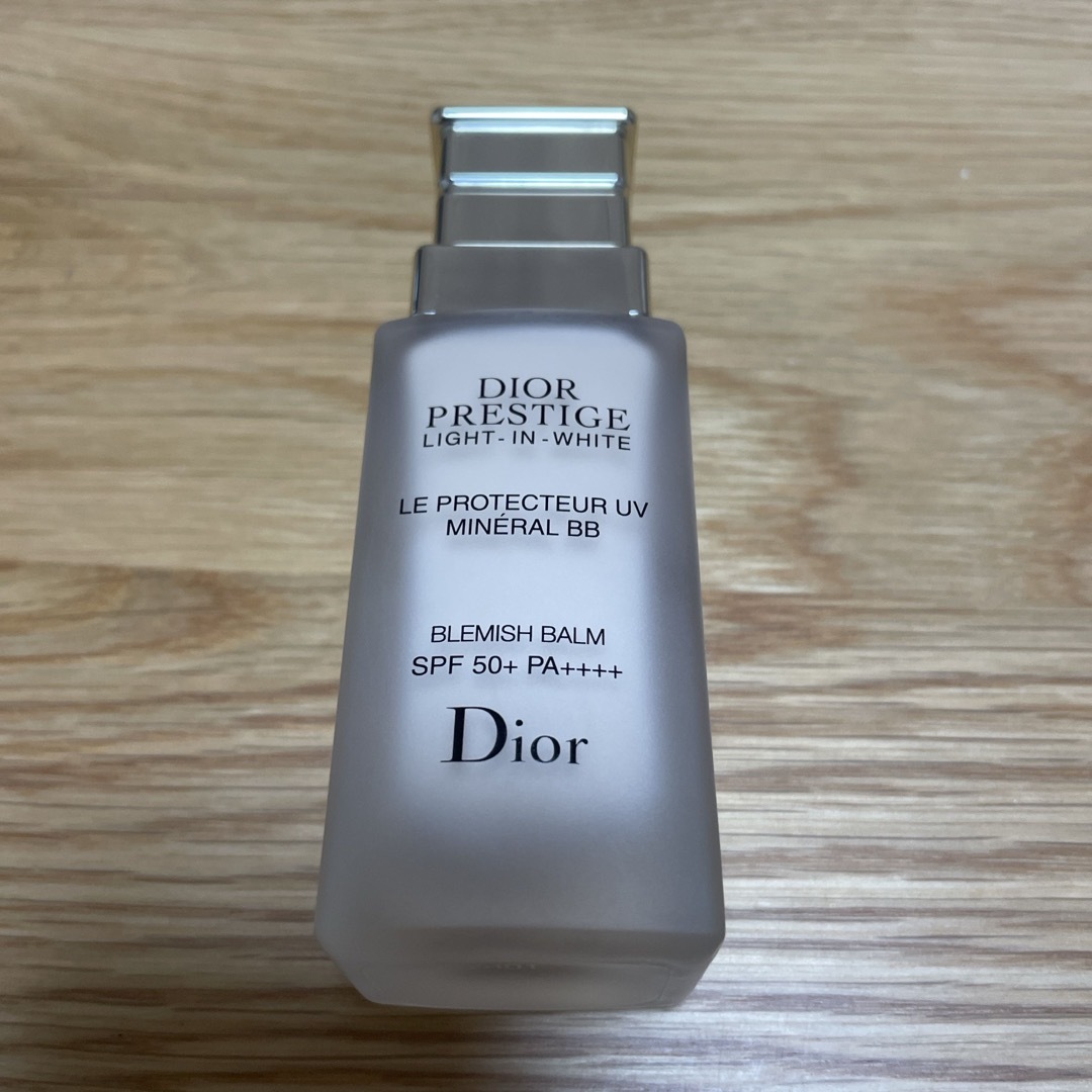 Dior ディオール プレステージ ホワイト 水っぽく ル Dior ディオール プレステージ ホワイト 水っぽく ル