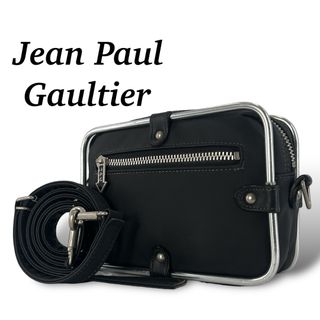 Jean-Paul GAULTIER(バッグ ・ シルバー/銀色系)のフリマ Jean-Paul GAULTIER(バッグ ・ シルバー/銀色系)のフリマ