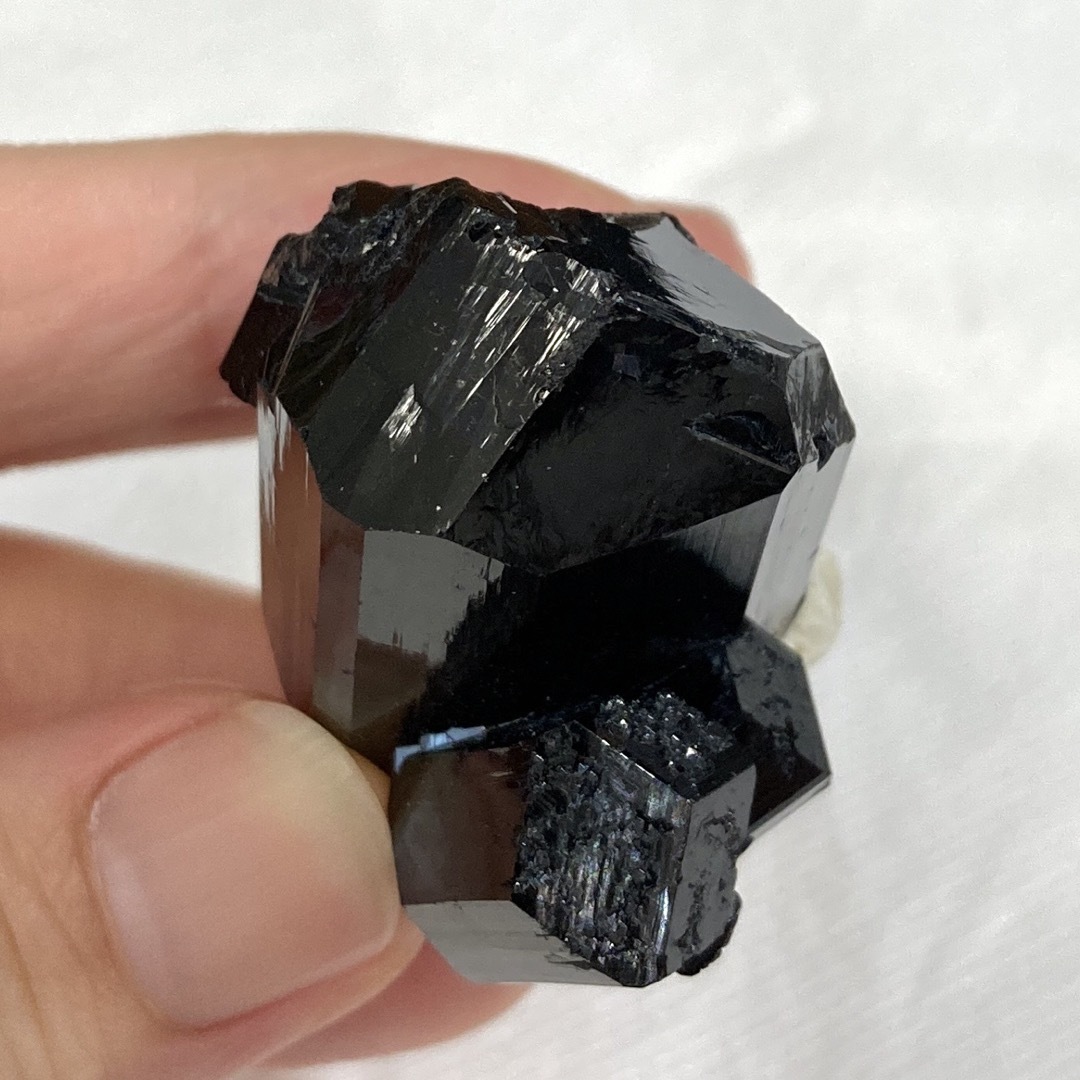 レア ハイクオリティー 天然石 ブラックトルマリン 大きめ 結晶 レア ハイクオリティー 天然石 ブラックトルマリン 大きめ 結晶