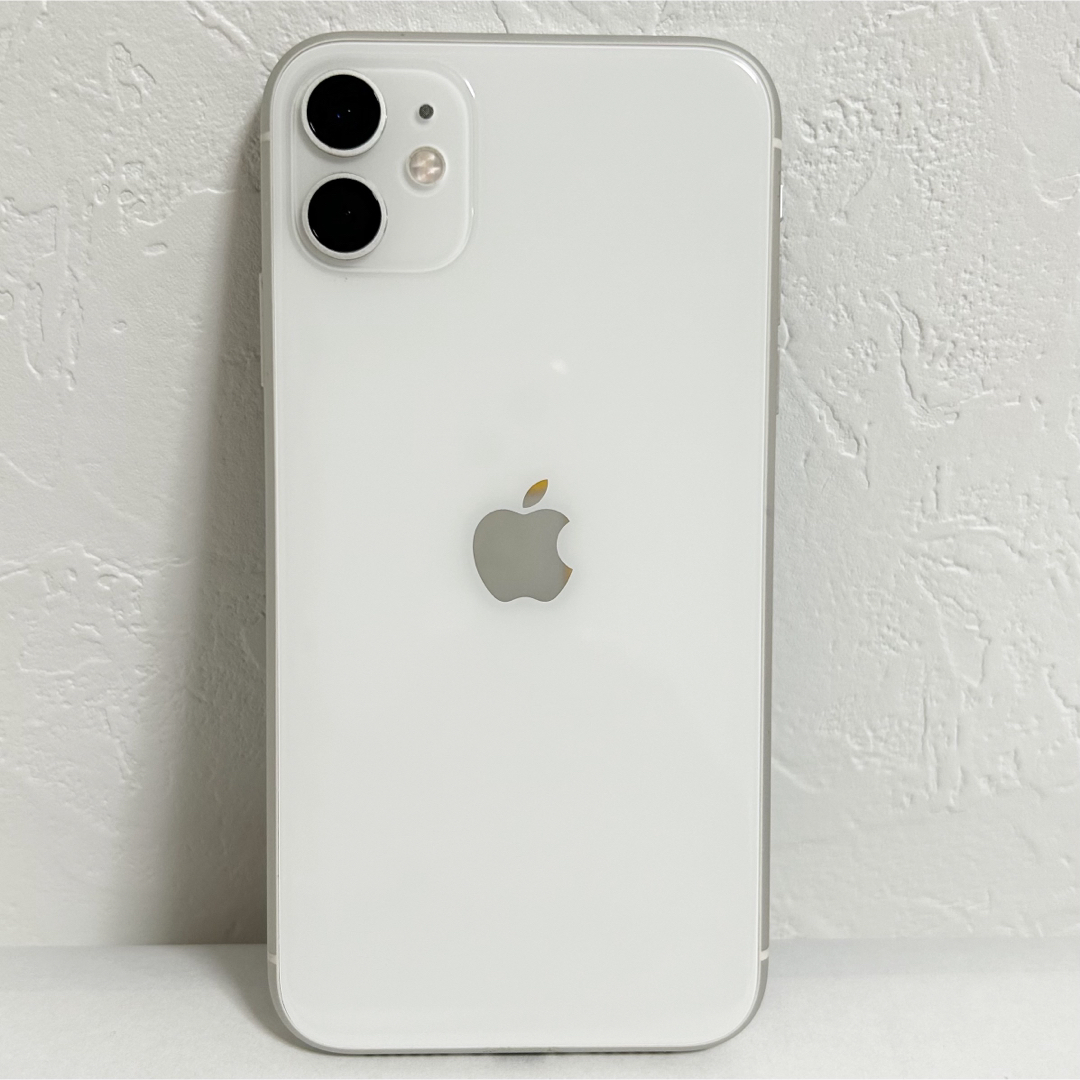 美品 iPhone11 64GB 本体のみ ホワイト SIMフリー 美品 iPhone11 64GB 本体のみ ホワイト SIMフリー