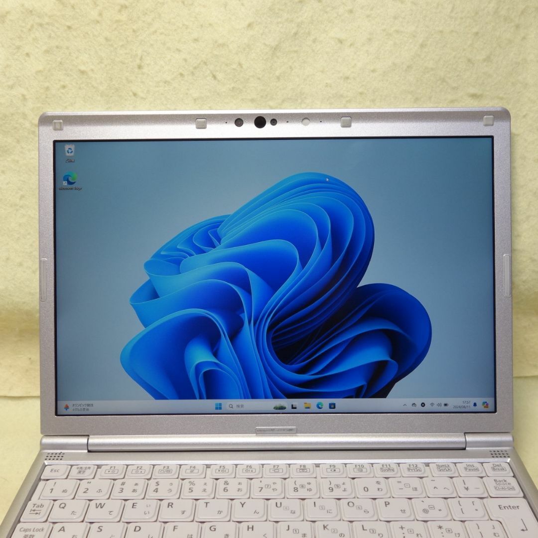 レッツノート SV8◇i5-8365U/SSD 256G/8G/軽量/電池長持ち レッツノート SV8◇i5-8365U/SSD 256G/8G/軽量/電池長持ち