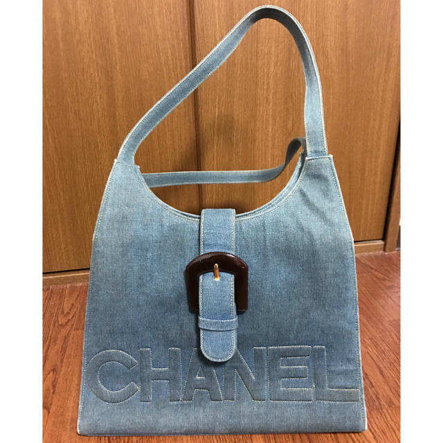 CHANEL(シャネル)のシャネル デニムバック レディースのバッグ(ショルダーバッグ)の商品写真