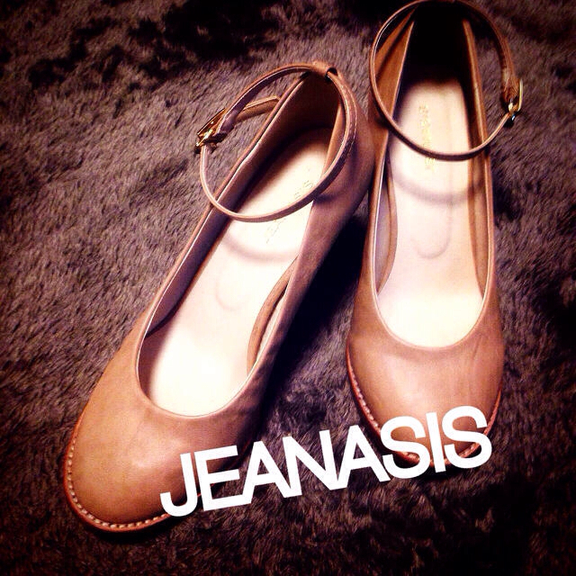 JEANASIS(ジーナシス)のJEANASIS✦パンプス レディースの靴/シューズ(ハイヒール/パンプス)の商品写真