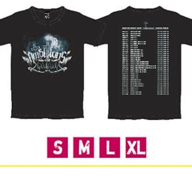 ONE OK ROCK(ワンオクロック)の専用出品︎︎☺︎お取り置きONE OK ROCK2017ツアーTシャツ＆タオル エンタメ/ホビーのタレントグッズ(ミュージシャン)の商品写真