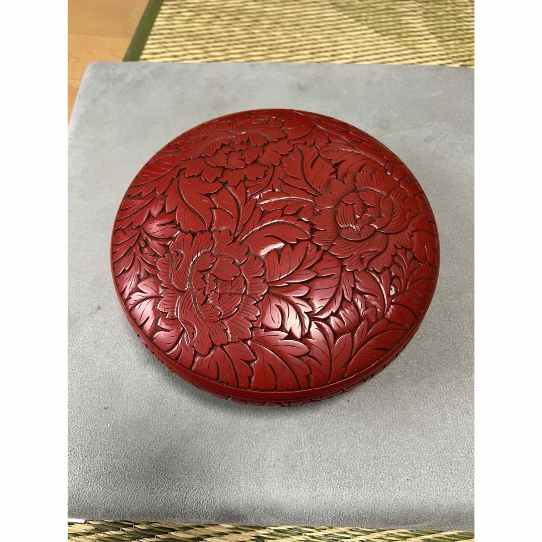 村上木彫堆朱 香合(牡丹唐草) 直径20cm 村上木彫堆朱 香合(牡丹唐草) 直径20cm