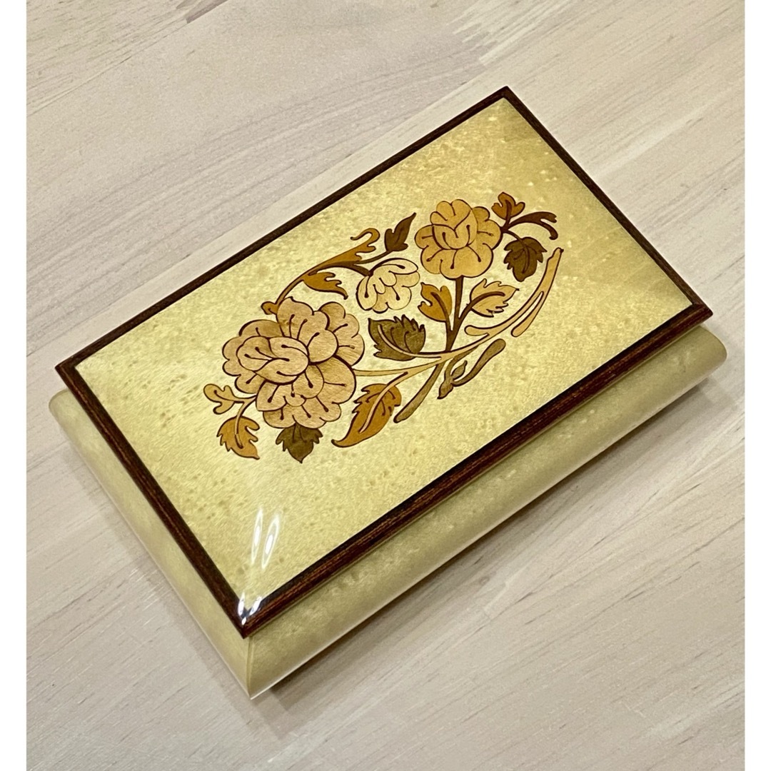 リュージュ romance オルゴール宝石箱 ジュエリーボックス 美品 リュージュ romance オルゴール宝石箱 ジュエリーボックス 美品