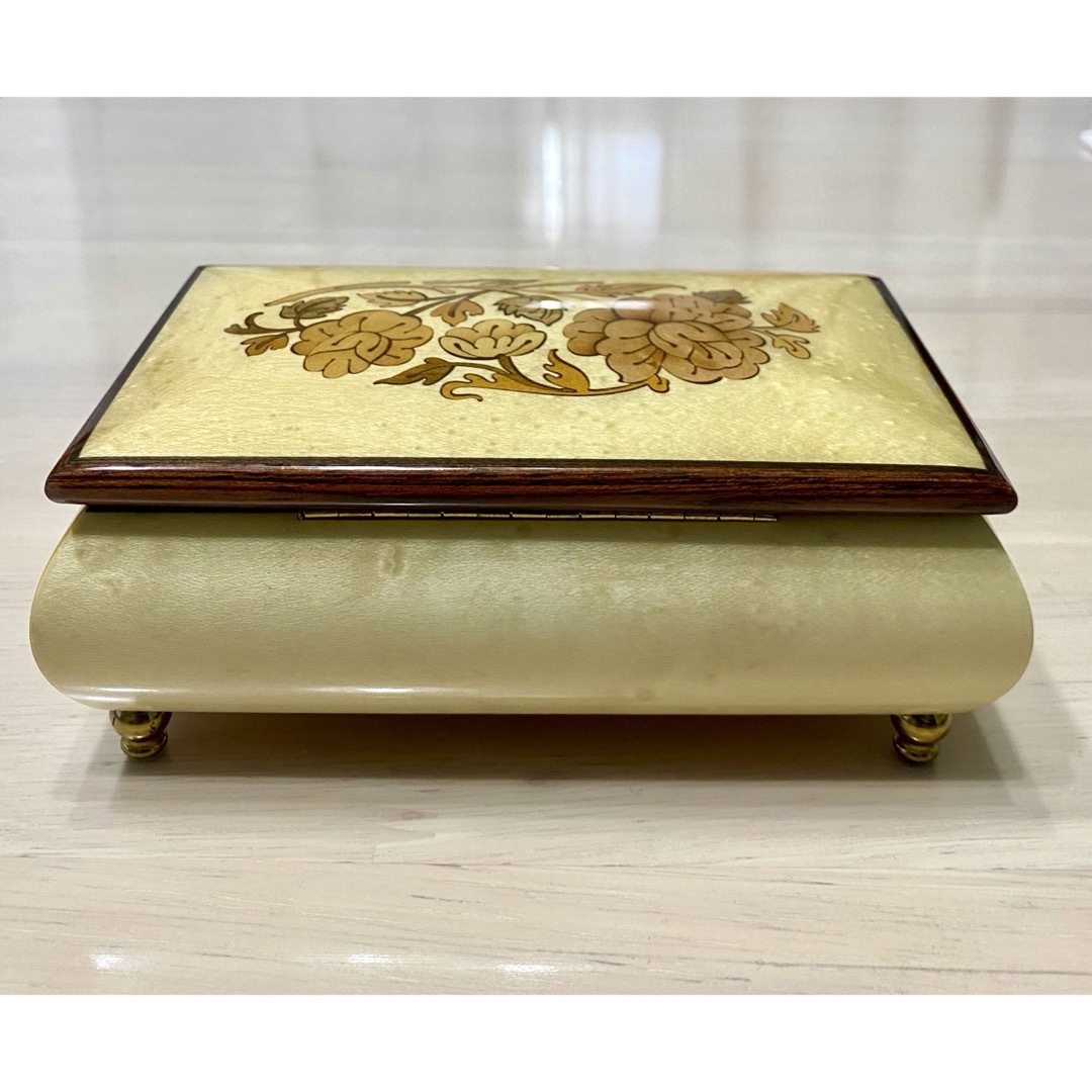 リュージュ romance オルゴール宝石箱 ジュエリーボックス 美品 リュージュ romance オルゴール宝石箱 ジュエリーボックス 美品