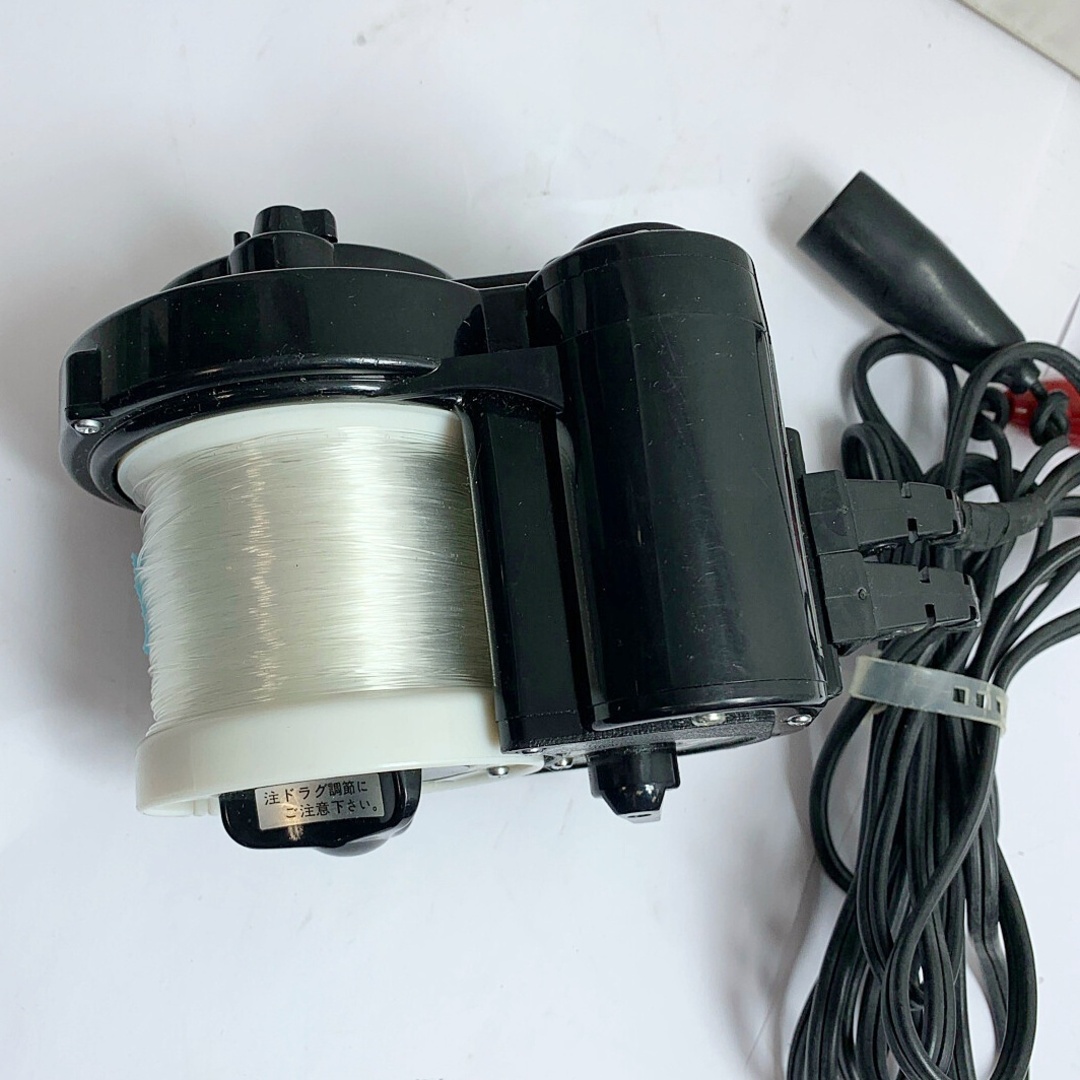 Miya Epoch 電動リール ケーブルに劣化あり 補修跡あり 300 Miya Epoch 電動リール ケーブルに劣化あり 補修跡あり 300