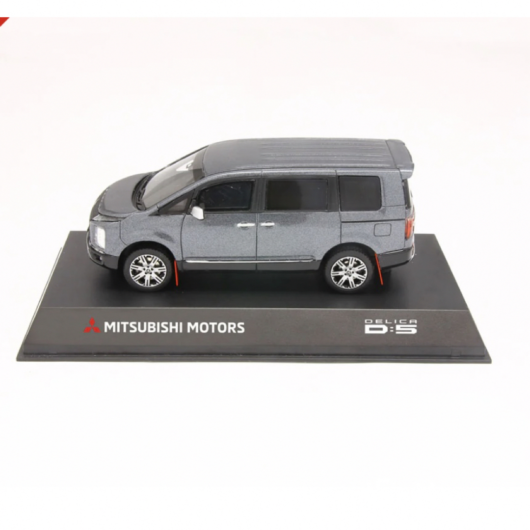 三菱 - 新品未使用☆デリカD:5 1/43サイズ モデルカー 2台セット 三菱 - 新品未使用☆デリカD:5 1/43サイズ モデルカー 2台セット