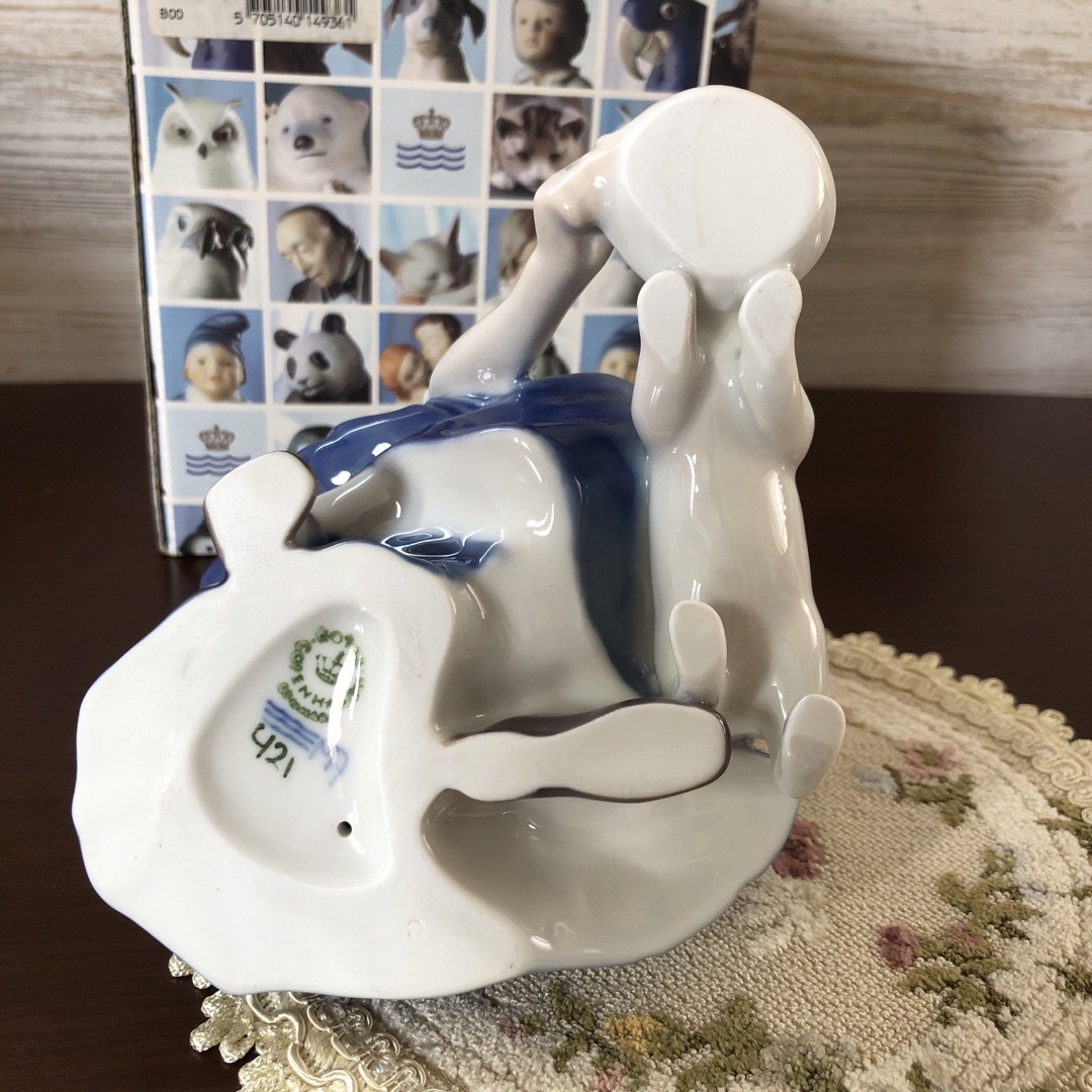 ロイヤルコペンハーゲン DRIKKENDE KAT 猫 置物 ロイヤルコペンハーゲン DRIKKENDE KAT 猫 置物