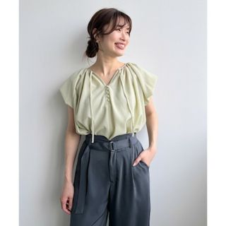 Stola.(シャツ/ブラウス(半袖/袖なし))のフリマアイテム一覧 Stola.(シャツ/ブラウス(半袖/袖なし))のフリマアイテム一覧