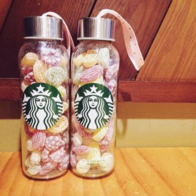 Starbucks Coffee(スターバックスコーヒー)の韓国 スタバキャンディ 限定 食品/飲料/酒の食品(菓子/デザート)の商品写真